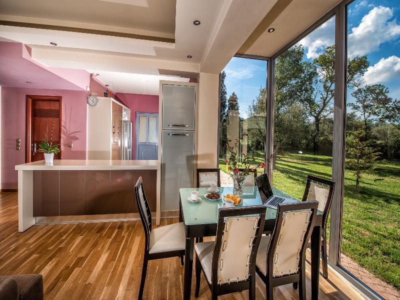 Astarte Villas - Istar Villa With Tennis Court Makhairadhon Exterior photo